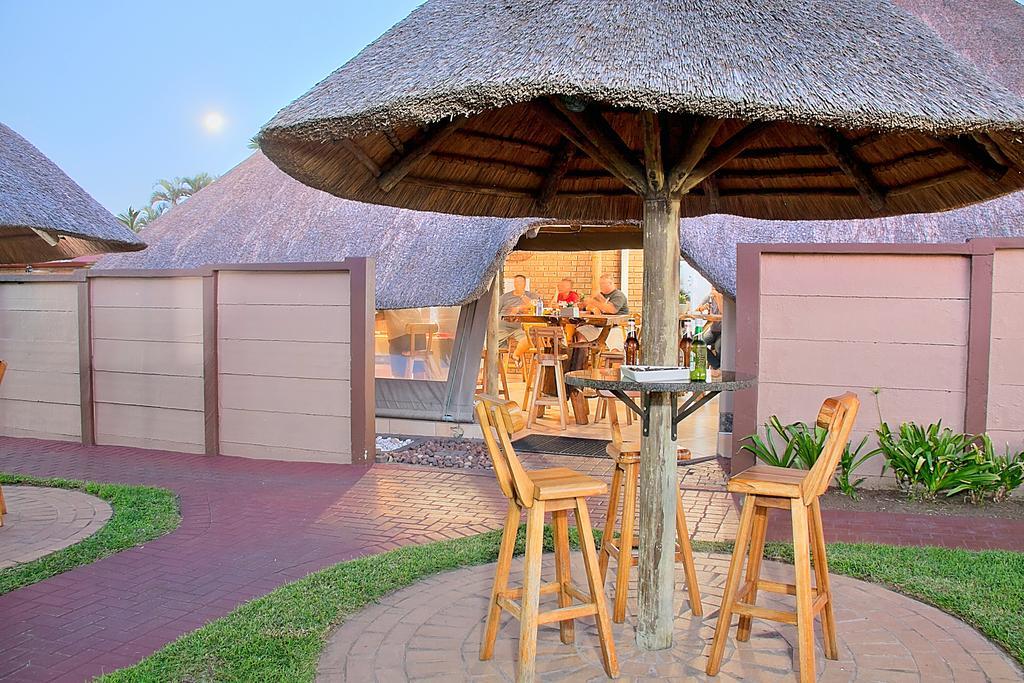 Gecko Inn Richards Bay Extérieur photo