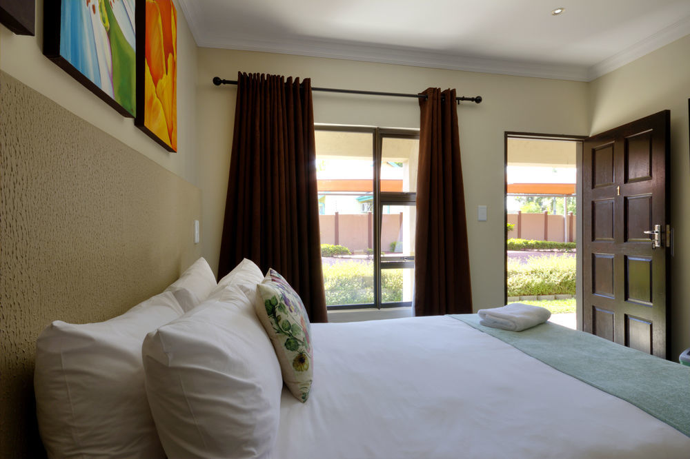 Gecko Inn Richards Bay Extérieur photo