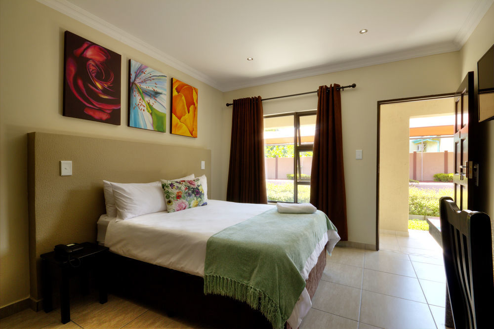 Gecko Inn Richards Bay Extérieur photo