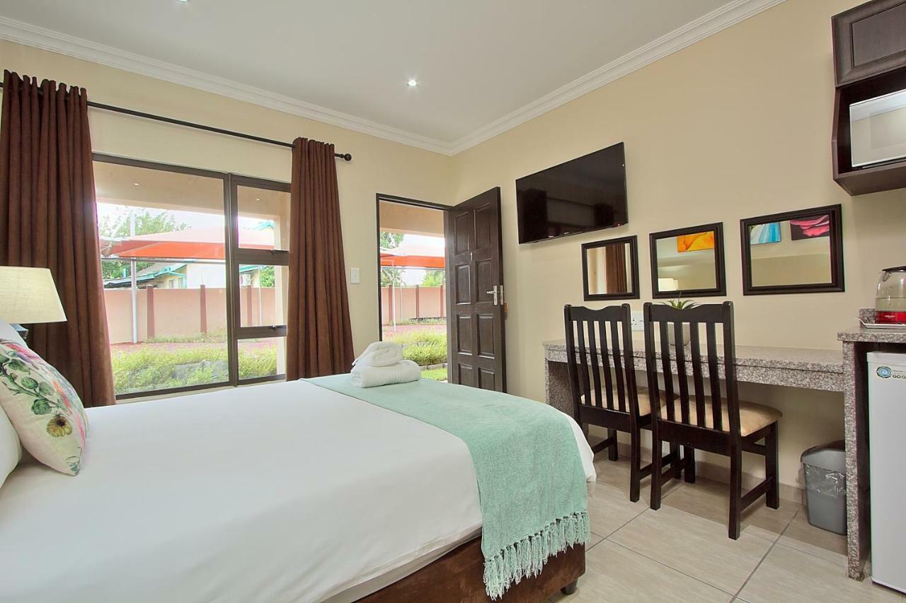 Gecko Inn Richards Bay Extérieur photo